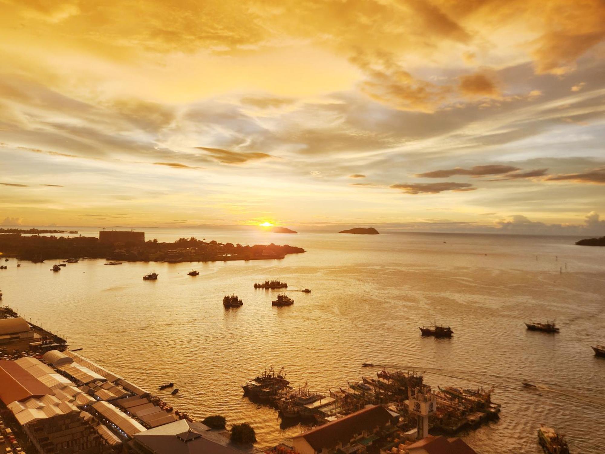 The Shore Kota Kinabalu City Centre By Lw Suites 外观 照片